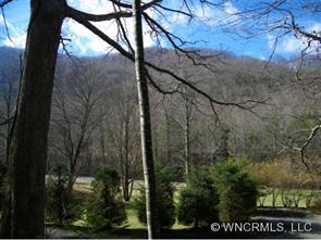 1102 Cattail Ck Rd., Burnsville, NC 28714