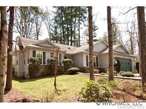 11 Manakiki Court, Hendersonville, NC 28729