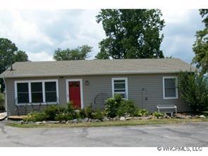 34 Rocky Road, Waynesville, NC 28786