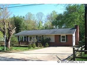 69 Cub Rd, Asheville, NC 28806