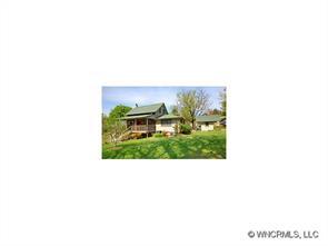 82 White Oak Rd., Arden, NC 28704