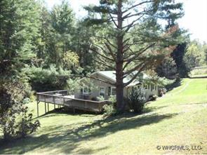 90 Old Burnsville Road, Weaverville, NC 28787