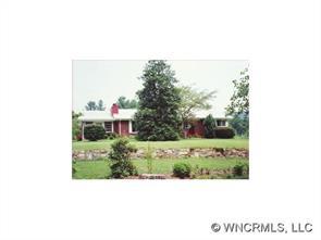 32 New Vista Lane, Hendersonville, NC 28791