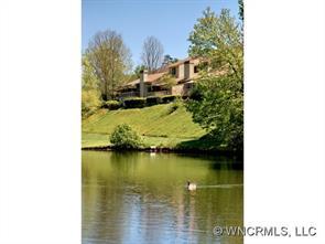 111 Deerlake Dr., Asheville, NC 28803