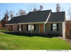 123 Hutchins Dr, Rutherfordton, NC 28139