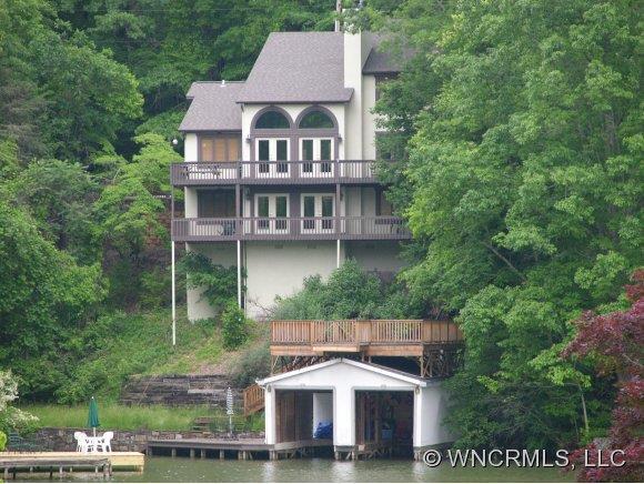 203 Tryon Bay Circle, Lake Lure, NC 28746