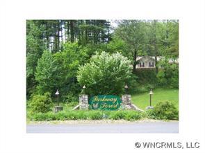 33 Woodberry Ln., Sylva, NC 28779