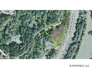 127 Crawford Cemetery Rd., Sylva, NC 28779