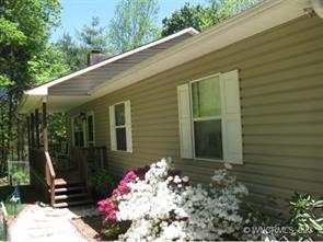 1572 N Mills River Rd, Mills River, NC 28759
