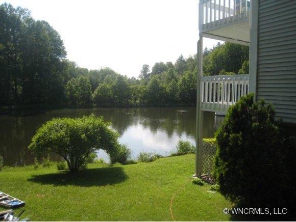 72 Lakeview Ct., Brevard, NC 28712