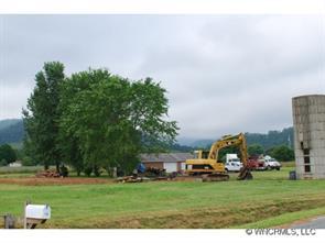 104 Utah Mountain Rd., Waynesville, NC 28785