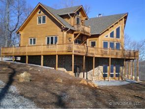 402 Glaghorn Tr., Lake Lure, NC 28746