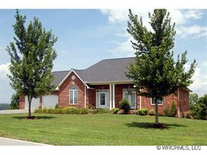 1151 Bear Creek Rd., Leicester, NC 28748