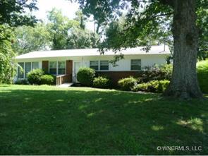 27 Rash Road, Asheville, NC 28806
