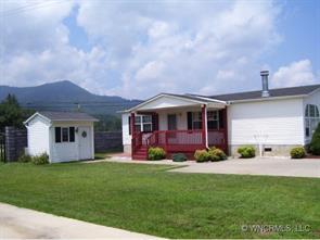 61 American Way, Waynesville, NC 28785