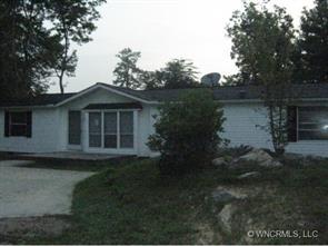 95 Beth Ann Ln., Hendersonville, NC 28792