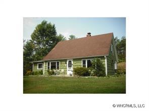 57 Pine Forest Dr, Weaverville, NC 28787