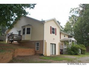 26 Honeysuckle Ln, Asheville, NC 28806