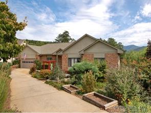 88 Hillcrest Dr., Weaverville, NC 28787