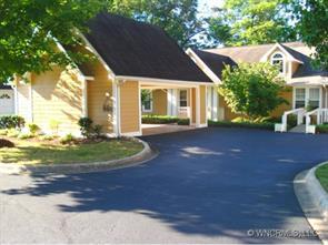 602 Woodlea Ct., Asheville, NC 28806