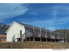 114 Chestnut Way Trail, Hendersonville, NC 28792