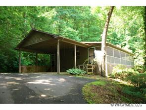404 Old Country Road, Waynesville, NC 28786
