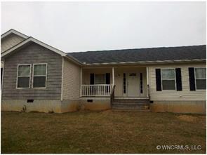 32 Hibiscus Hill Drive, Hendersonville, NC 28792