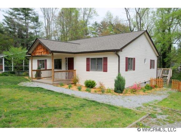 526 Midway Street, Hendersonville, NC 28739