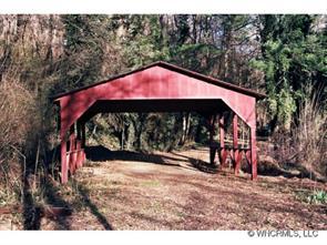 27 Hy Vu Drive, Asheville, NC 28804