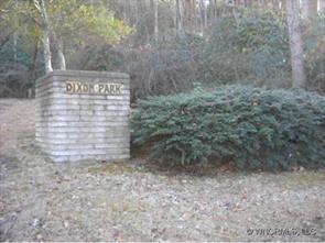 27 Rhododendron Rd, Black Mountain, NC 28711