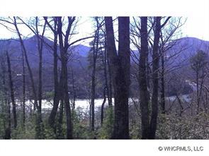24 Lurewoods Manor Dr., Lake Lure, NC 28746