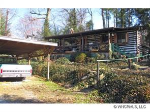 560 Waddell Dr., Hendersonville, NC 28792