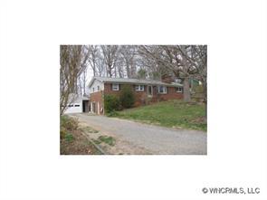 132 Dogwood Dr., Weaverville, NC 28787