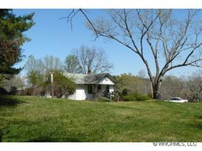 233 Hampton Rd, Rutherfordton, NC 28139