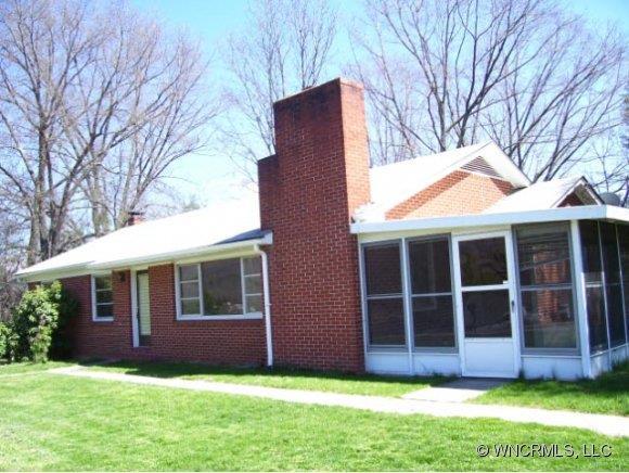 79 Ed Green Rd, Clyde, NC 28721