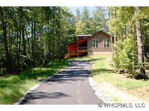 131 Rollins Place Rd., Brevard, NC 28712