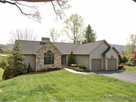 10 Valley Dr., Weaverville, NC 28787