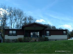 25 S & S Lane, Waynesville, NC 28786