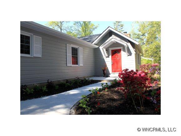 954 W Allen Street, Hendersonville, NC 28739