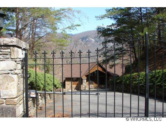 115 Abbott Road, Lake Lure, NC 28746