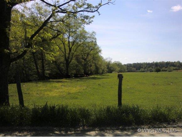 Lancaster Road, Hendersonville, NC 28792