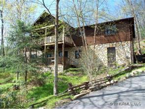 2719 White Oak Road, Waynesville, NC 28785