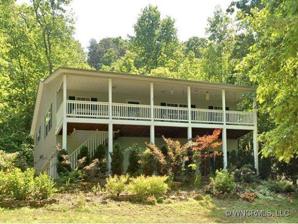 12 Coffey Circle, Asheville, NC 28806