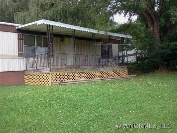 306 Queen Street, Hendersonville, NC 28792