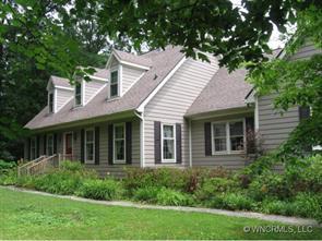 616 Erkwood Drive, Hendersonville, NC 28739