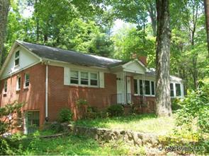 39 La Salle Ln., Hendersonville, NC 28791