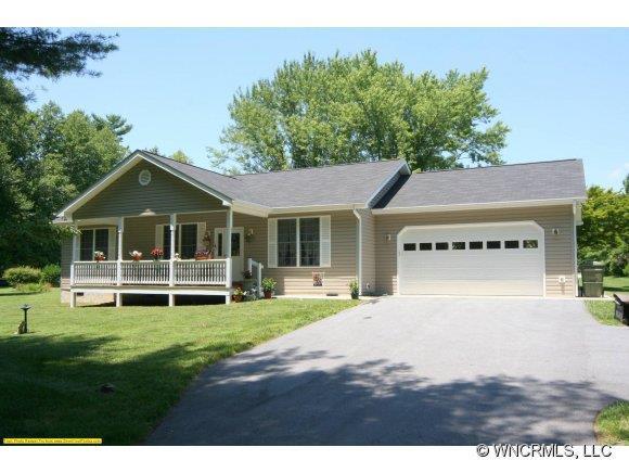 1503 E. Downing, Hendersonville, NC 28792