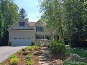 4501 Cove Loop Road, Hendersonville, NC 28739