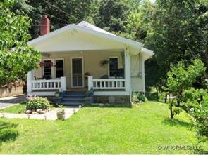 214 Pink Dogwood Lane, Waynesville, NC 28786