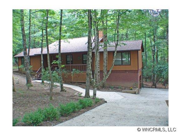 49 Kassahola Drive, Brevard, NC 28712